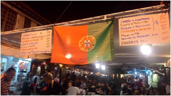 Quiosque de feira com petiscos Portugueses em Cabo Frio