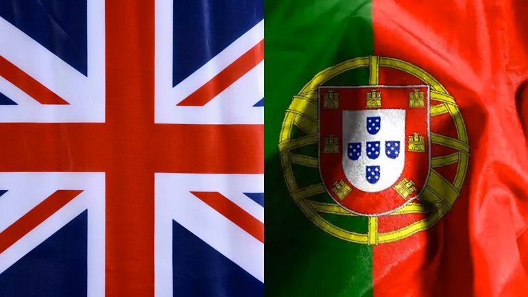 Bandeiras do Reino Unido e de Portugal