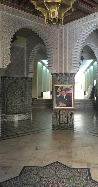 Delegação Regional do artesanato de Casablanca, a foto do rei atual Mohammed VI esta presente em todos os establecimentos