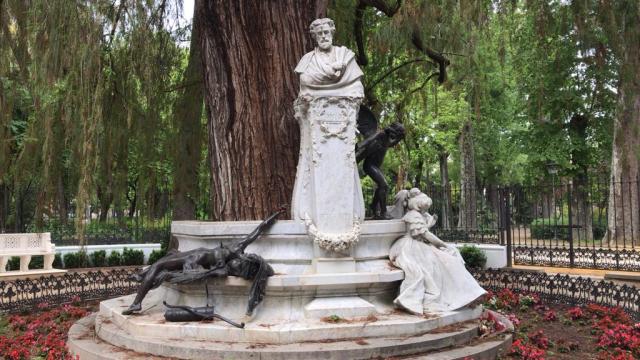 Fig.8- Parque María Luisa, o parque mais famoso de Sevilha, fica mesmo em frente à emblemática Praça de Espanha. Este parque tem o nome da Infanta María Luisa que foi quem doou estes jardins ao património da cidade de Sevilha no ano de 1893. Foto: G.F.
