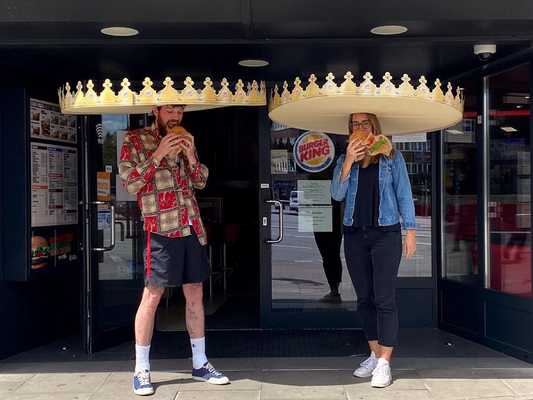 coroas de distanciamento social do Burger King