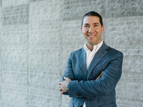 C6 Tiago Burmester - Atual Group Leader de Portfolio Management de Água Quente e Responsável pelas Vendas Online da divisão Termotecnologia na Bosch 